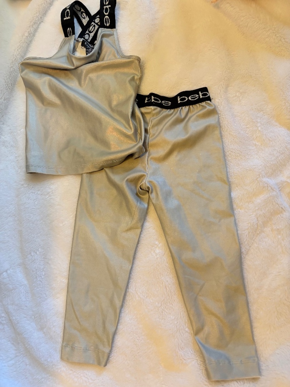 Bebe Sport athletic fit size 3T - Silver